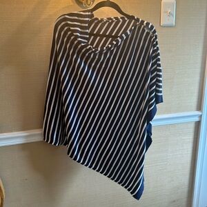 Lily Pulitzer- True Navy Getaway Stripe Harp Wrap